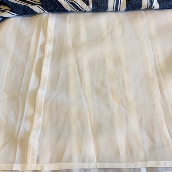 Club Monaco blue & white midi skirt - Picture 3 of 4